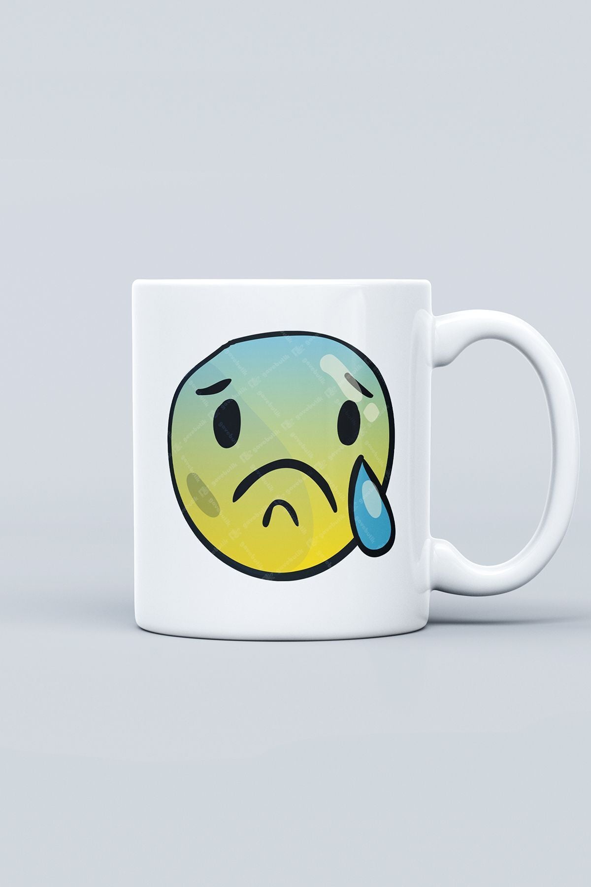 "Crying Face" Emoji Baskılı Hediyelik Kupa Bardak