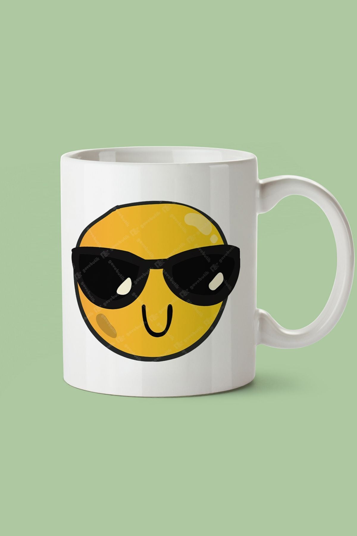 "Cool Face" Emoji Baskılı Hediyelik Kupa Bardak