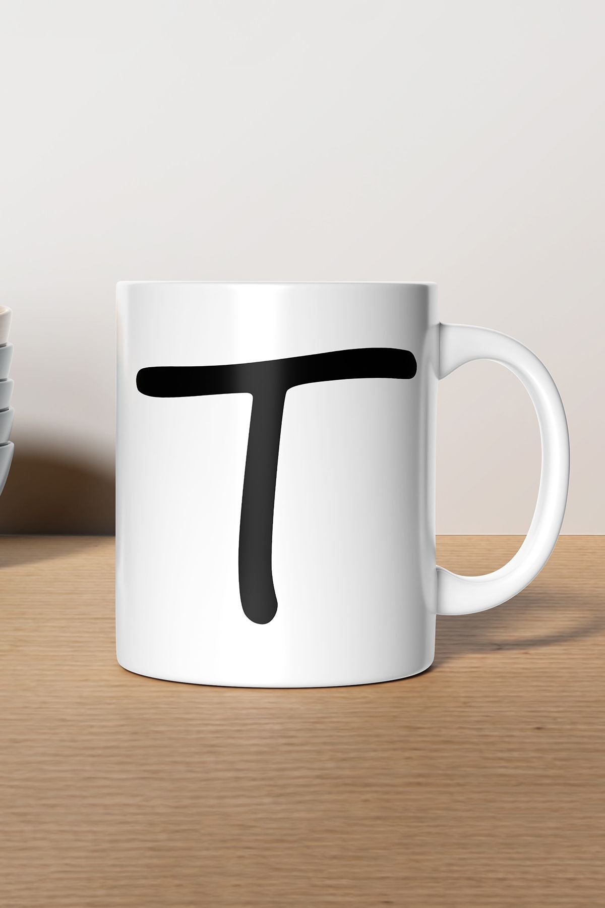 "T" Harfi Baskılı Hediyelik Kupa Bardak